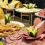 Movenpick Living Camlivadi Стамбул