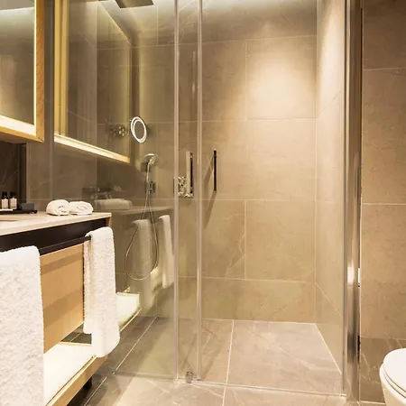 酒店 Movenpick Living Camlivadi