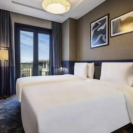 Hotel Movenpick Living Camlivadi 5*