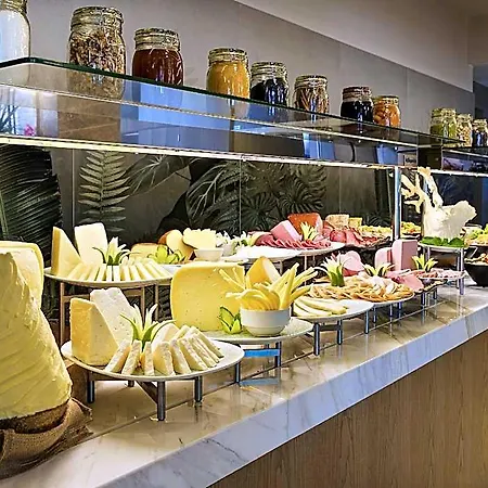 Movenpick Living Camlivadi Szálloda 5*