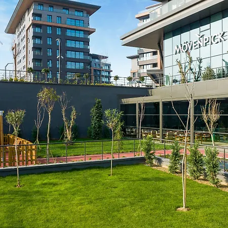 Hotel Movenpick Living Camlivadi