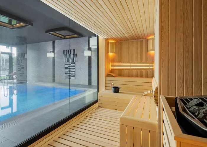 ホテル Movenpick Living Camlivadi 5*