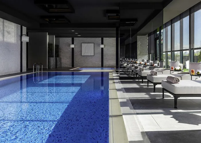 Movenpick Living Camlivadi ホテル
