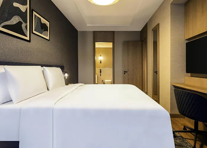 ホテル Movenpick Living Camlivadi