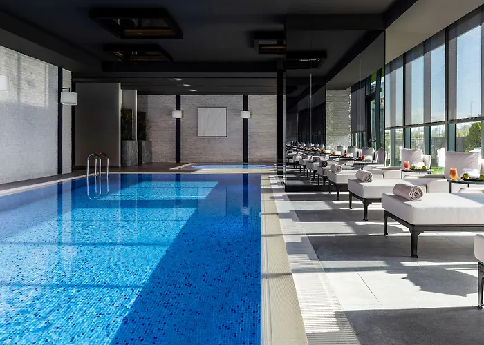 ホテル Movenpick Living Camlivadi 5*