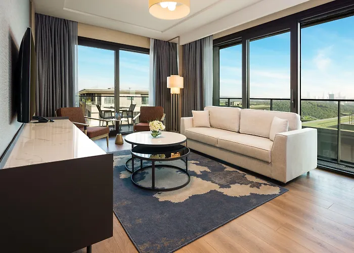 Movenpick Living Camlivadi ホテル