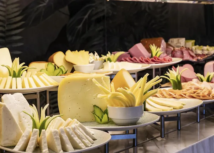 Movenpick Living Camlivadi ホテル